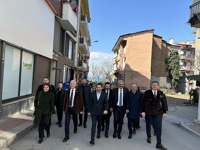 CHP Kocaeli Milletvekilleri  “ Karamürsel halkı belediye başkanlığında kararını Ahmet Çalık‘tan yana vermiş ”	