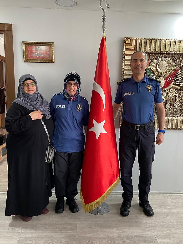 Elif Gültekin’in polis olma hayali gerçekleşti	