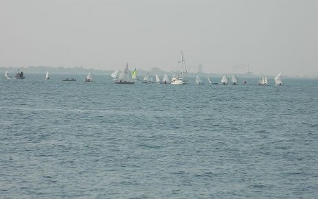 Karamürsel'de ATA'yı  Anma Kupası Yelken Yarışları