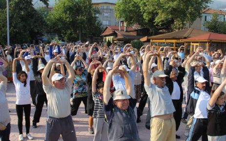 Karamürsel'de Sağlıklı Yaşam Yürüyüşü