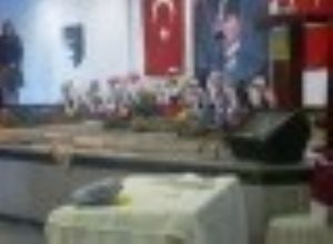 Karamürsel'de 18 Mart Çanakkale Zaferi Anma Töreni