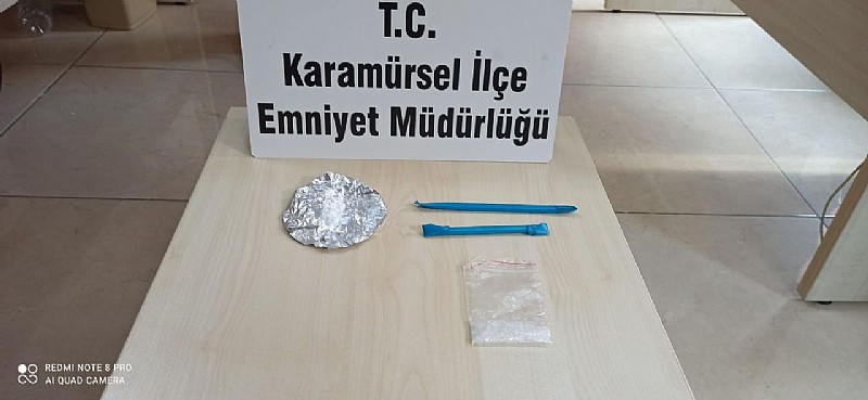 Motosiklet üzerinde yapılan aramada uyuşturucu çıktı