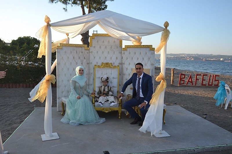 Abdulsamed Delikanlı Oldu