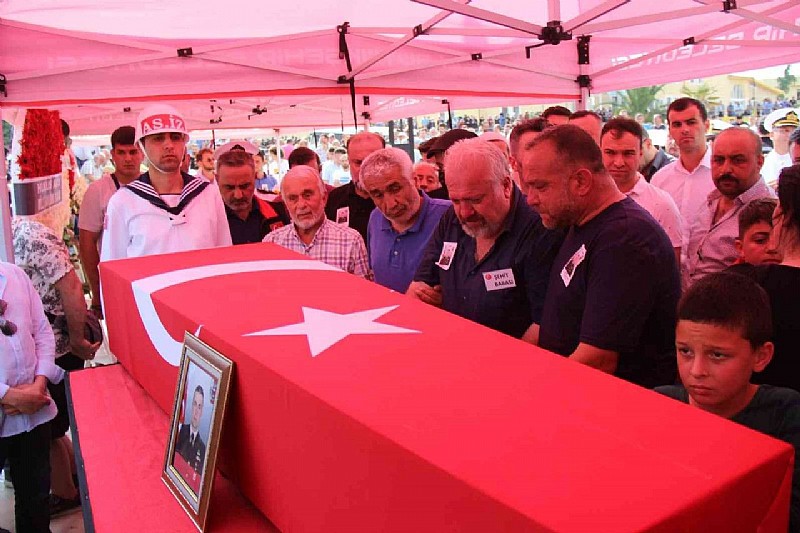 Şehidimiz  son yolculuğuna uğurlandı	