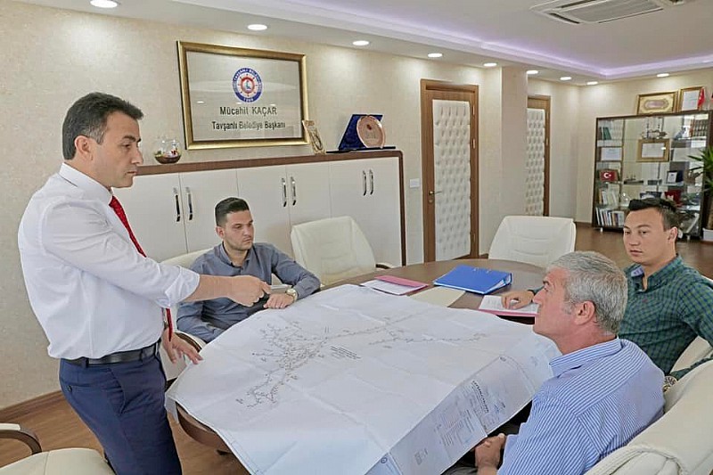 Türkiye nin en şeffaf belediye başkanı Mücahit Kaçar