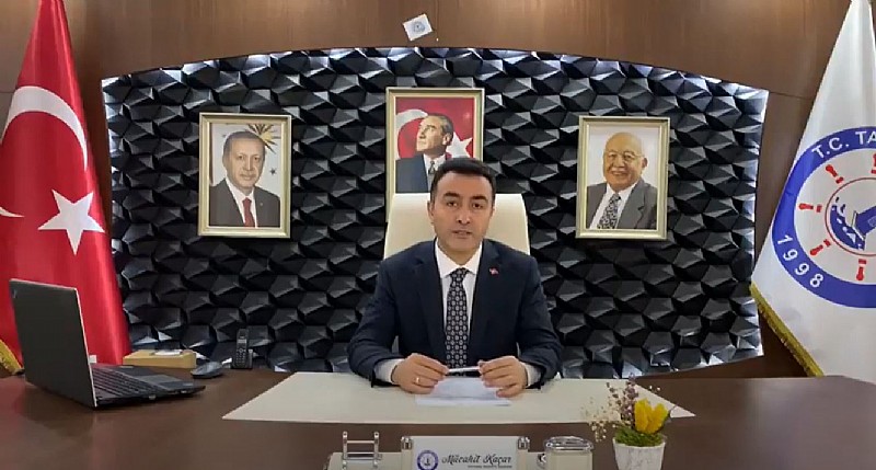 Tavşanlı Belediye Başkanı Mücahit KAÇAR “ 29 Ekim Cumhuriyet Bayramımız Kutlu Olsun”	