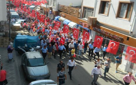 Teröre Lanet Yürüyüşüne 8 bin kişi katıldı- Karamürsel Aktif haber