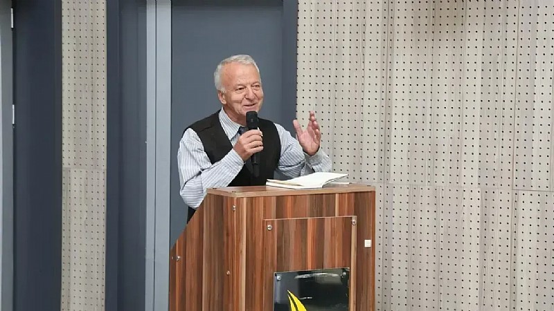 Karamürsel Kent Konseyi Başkanı Ahmet Kök İstifa Etti	