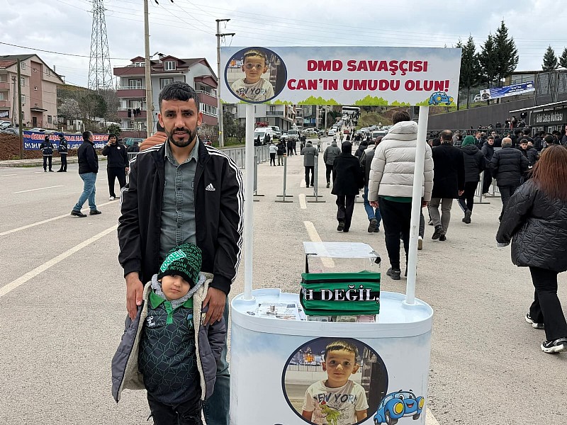 Karamürselli Can Özdemir’in hayata tutunabilmesi için başlatılan yardım kampanyasına sahip çıkalım