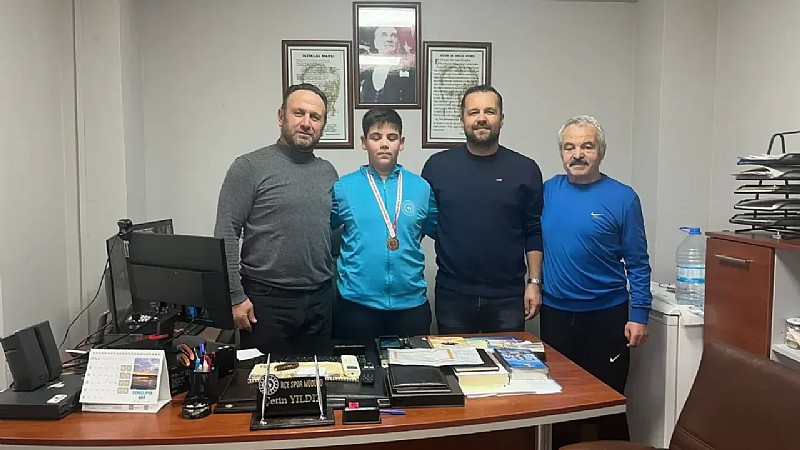 Göktuğ Şirin’den Karamürsel’e il birinciliği