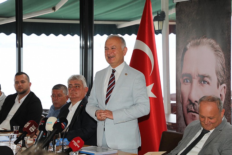 Karamürsel Belediyesinden mahalle sohbetleri, kırtasiye, gıda ve hijyen desteği, KARMEK el beceri kursları