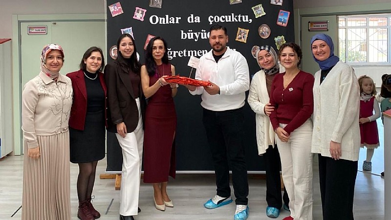 Karamürsel'de Öğretmenler Günü’ne özel baklava ikramı