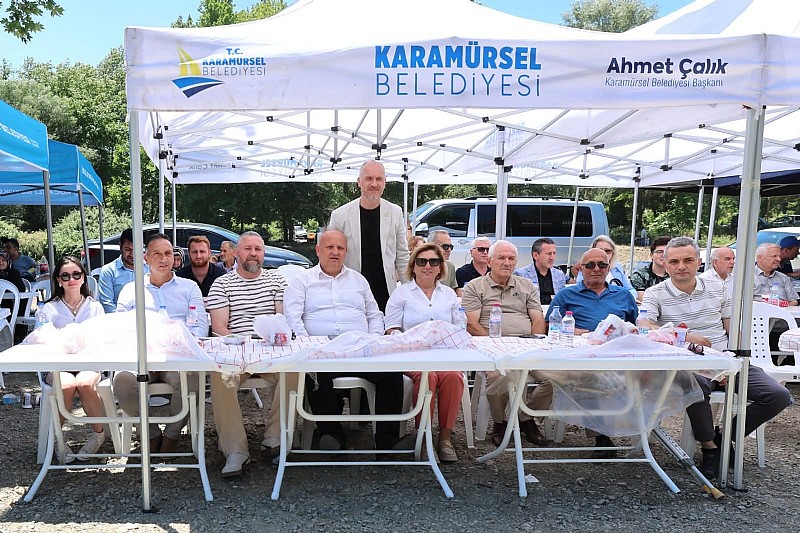 Karamürsel Geleneksel 18. Teferiç & Pita Şenliklerine Yoğun İlgi 