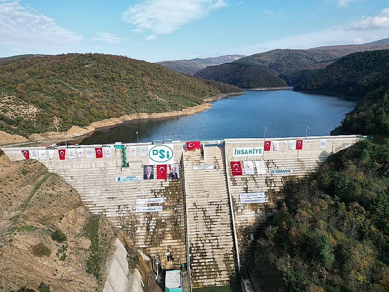 Karamürsel İhsaniye Barajı devreye girdi: 120 bin aboneye su veriliyor