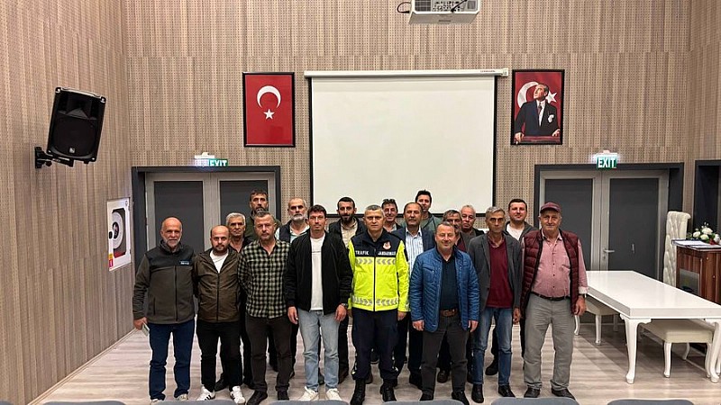 Karamürsel’de Trafik Güvenliği Eğitim Semineri