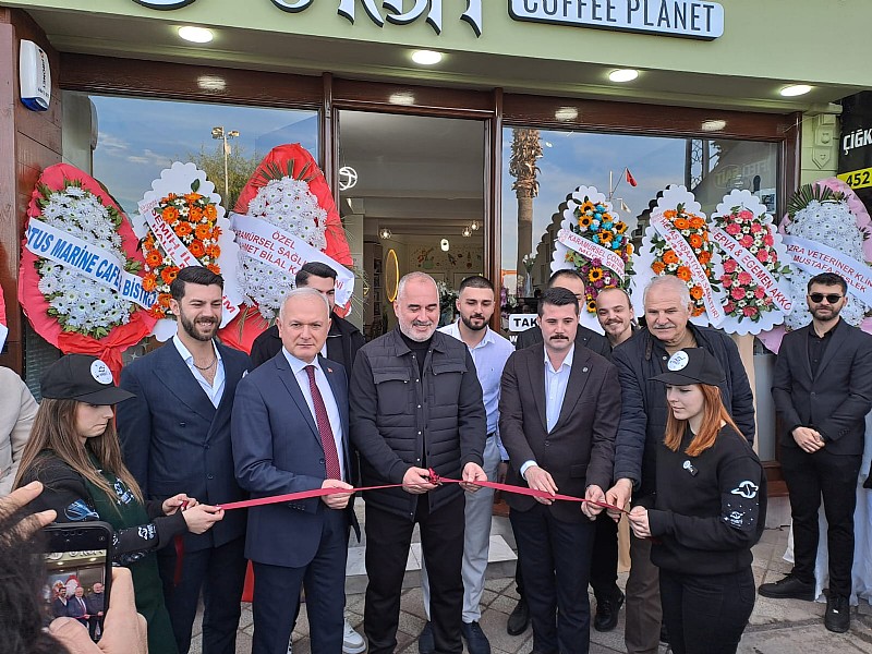 Gezegenin en iyi kahvecisi ORBİT COFFEE PLANET Karamürsel'de Hizmete Açıldı	