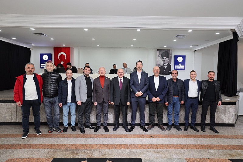 Karamürsel Seyyar Pazarcılar Odası Başkanı Fatih Özkaplan	