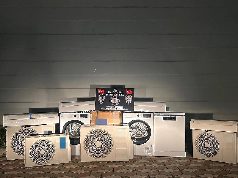 Karamürsel'de soygun yaptılar, Yalova'da yakalandılar!