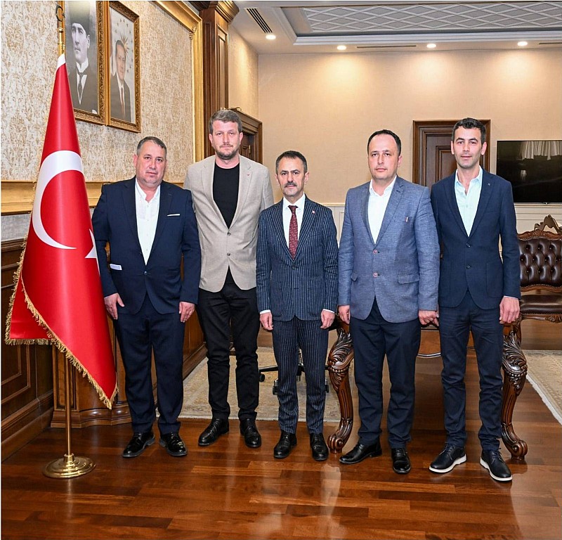 Karamürsel Boşnaklarından Kocaeli Valisi İlhami Aktaş’a Açılış Daveti