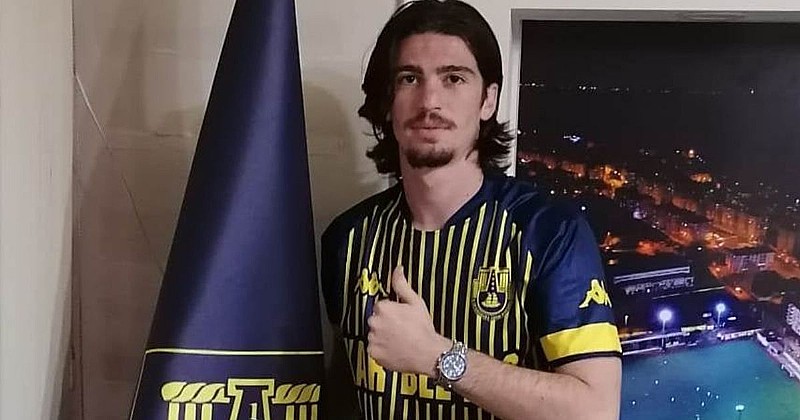 Karamürselspor Emre Tozar ile Anlaştı