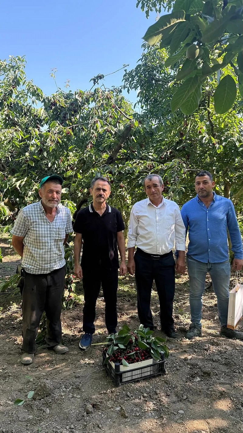 Kocaeli Valisi İlhami Aktaş, Karamürsel’de mahalle halkını dinledi
