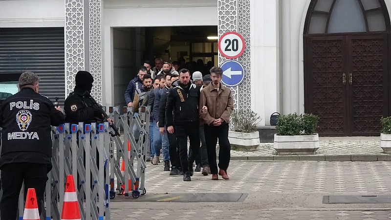 Yapay zekayla kadın olup vurgun yapmışlar! Tuzağı Kocaeli polisi bozdu: 24 şüpheli tutuklandı